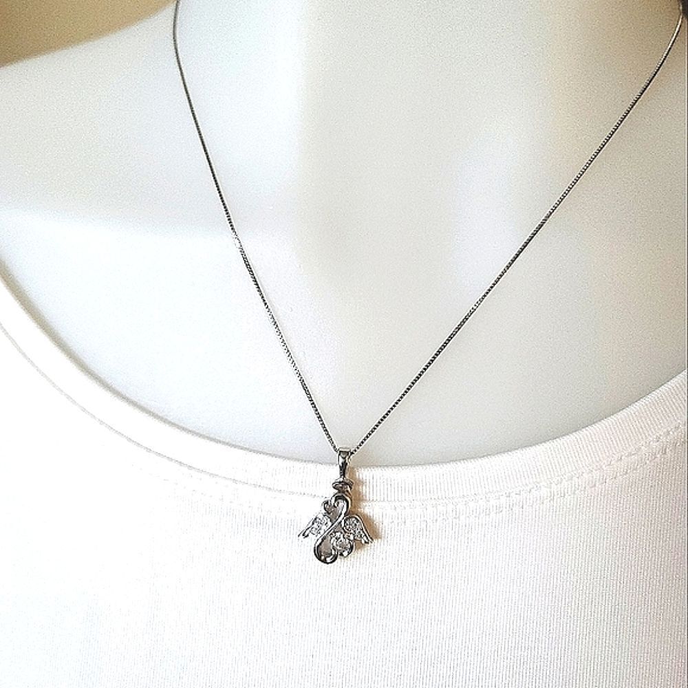 Kay Jewelers Silver Necklace with Heart Pendant